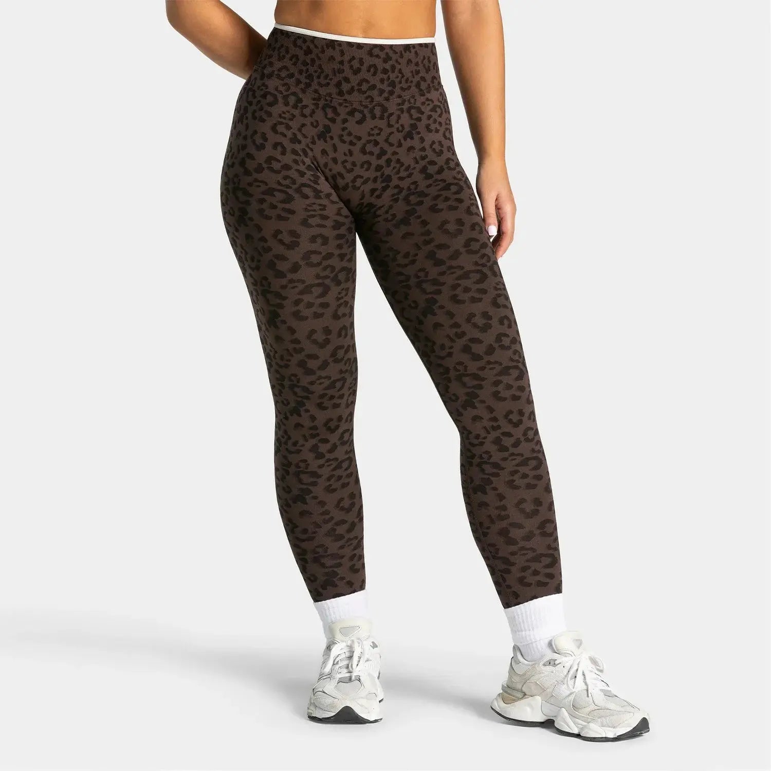 Ensemble Yoga Femme 2 Pièces - Soutien-Gorge et Legging Taille Haute Imprimé Léopard - LK26FA908 Image