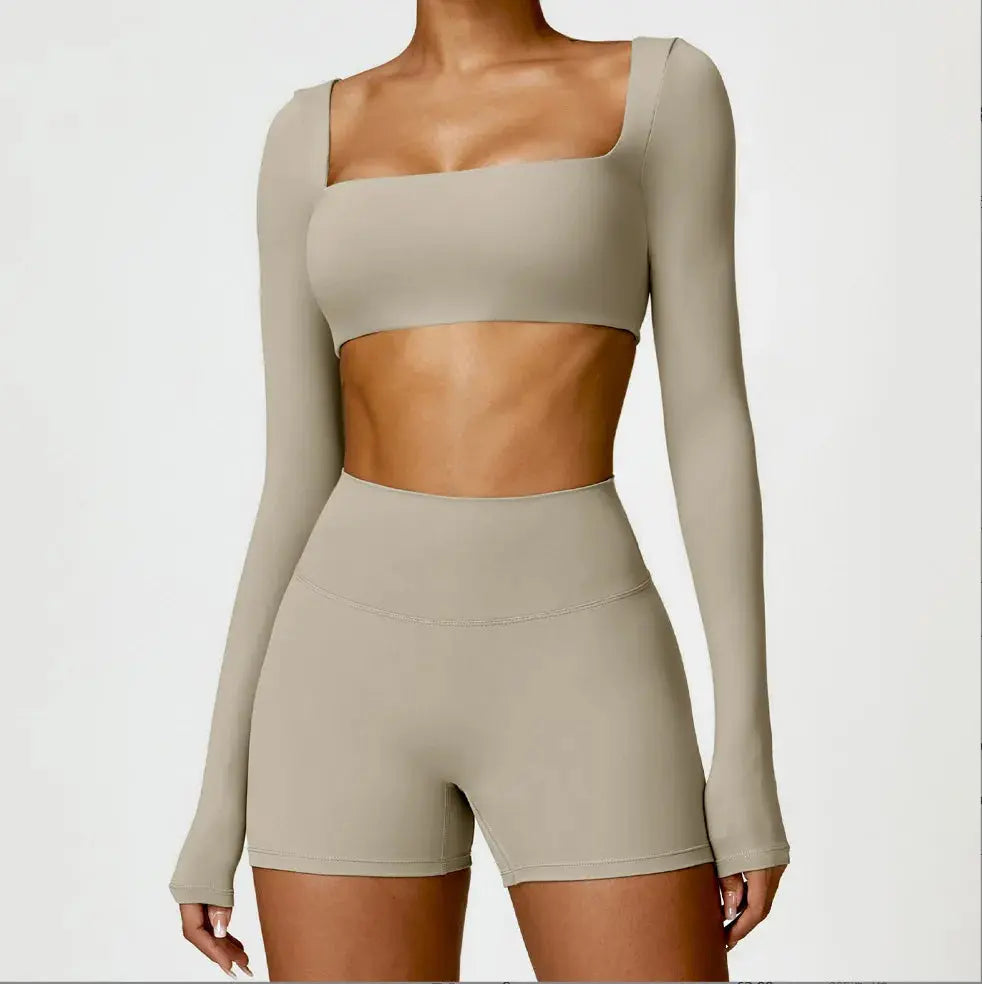 Ensemble Sport Femme 2 Pièces - Soutien-Gorge à Manches Longues et Short Taille Haute - 004