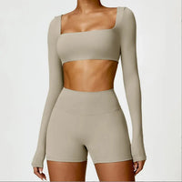Ensemble Sport Femme 2 Pièces - Soutien-Gorge à Manches Longues et Short Taille Haute - 004
