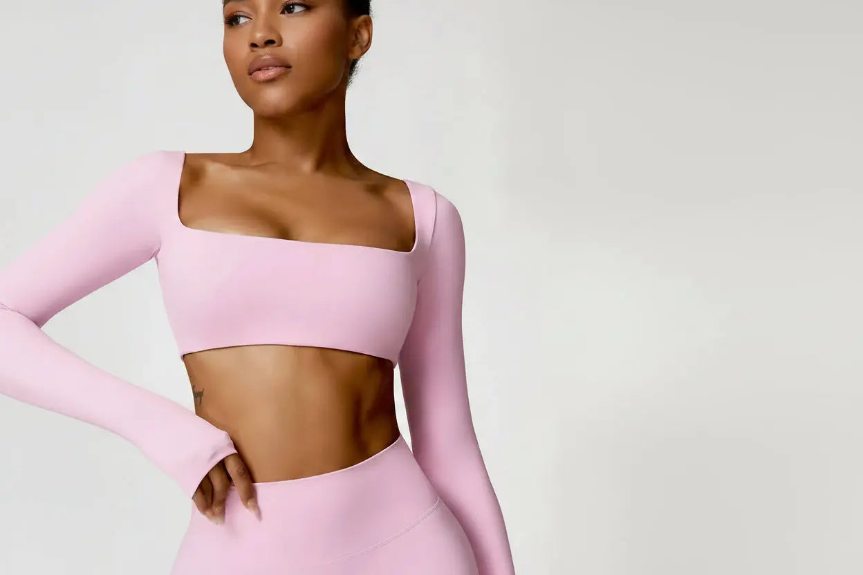 Ensemble Sport Femme 2 Pièces - Soutien-Gorge à Manches Longues et Short Taille Haute - 004