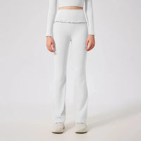 Ensemble de Yoga Femme en Dentelle Col Carré - Top à Manches Longues et Pantalon Évasé