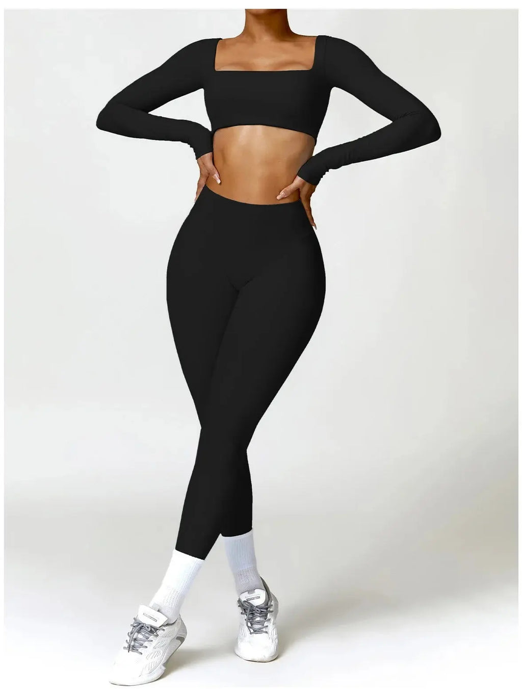 Ensemble Sport Femme 2 Pièces - Soutien-Gorge à Manches Longues et Short Taille Haute - 004