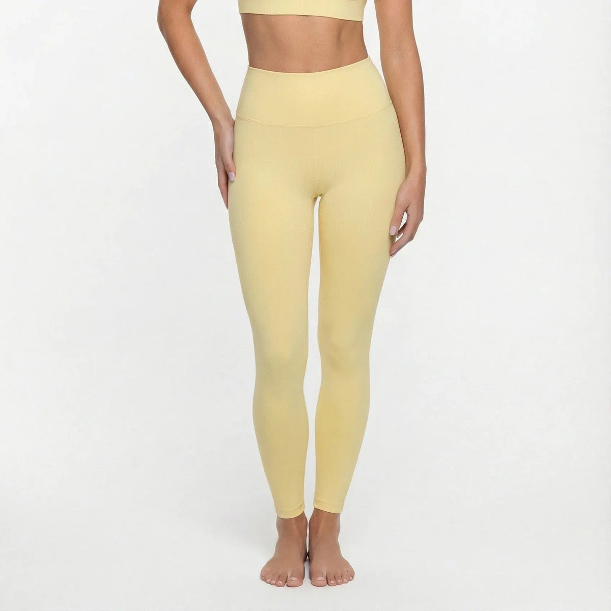 Ensemble Yoga Femme 2 Pièces - Débardeur Dos Nu et Legging Taille Haute - FNK-8807