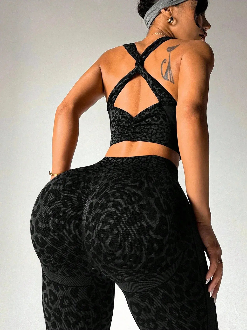 Ensemble Yoga Femme 2 Pièces - Soutien-Gorge Dos Croisé et Legging Imprimé Léopard Sans Couture - 25SOC322