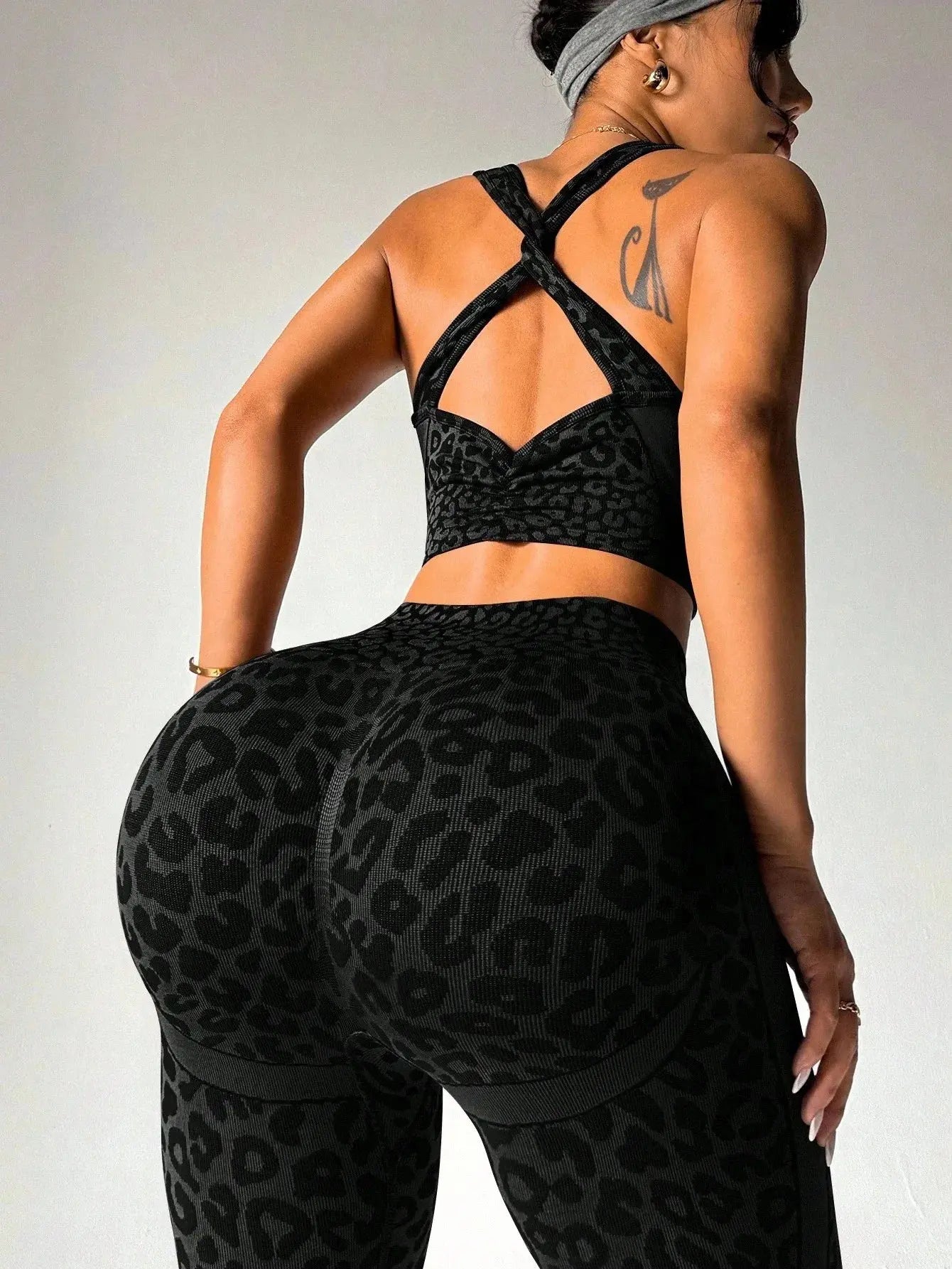 Ensemble Yoga Femme 2 Pièces - Soutien-Gorge Dos Croisé et Legging Imprimé Léopard Sans Couture - 25SOC322
